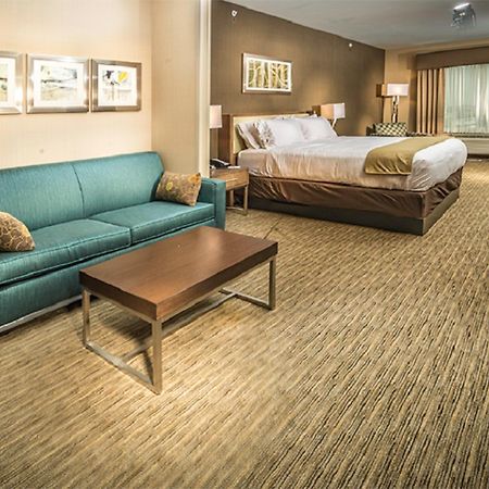 Holiday Inn Express & Suites Salt Lake City South-Murray By Ihg Екстериор снимка