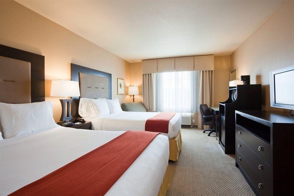 Holiday Inn Express & Suites Salt Lake City South-Murray By Ihg Екстериор снимка